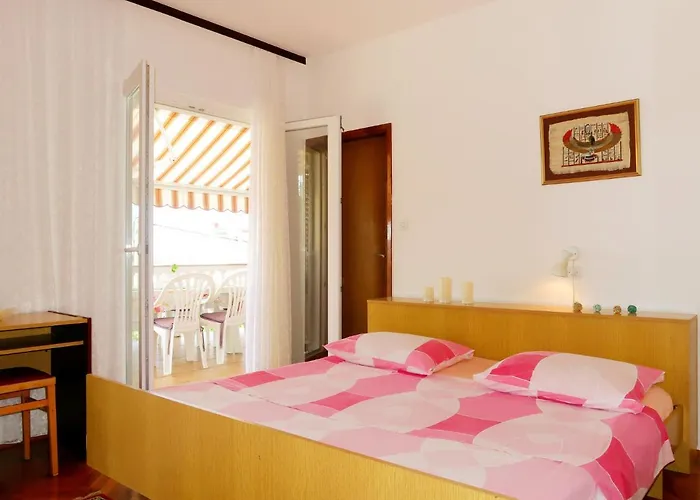 Matius By Interhome *