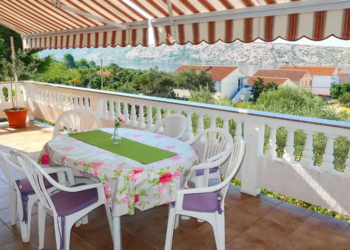 Matius By Interhome *